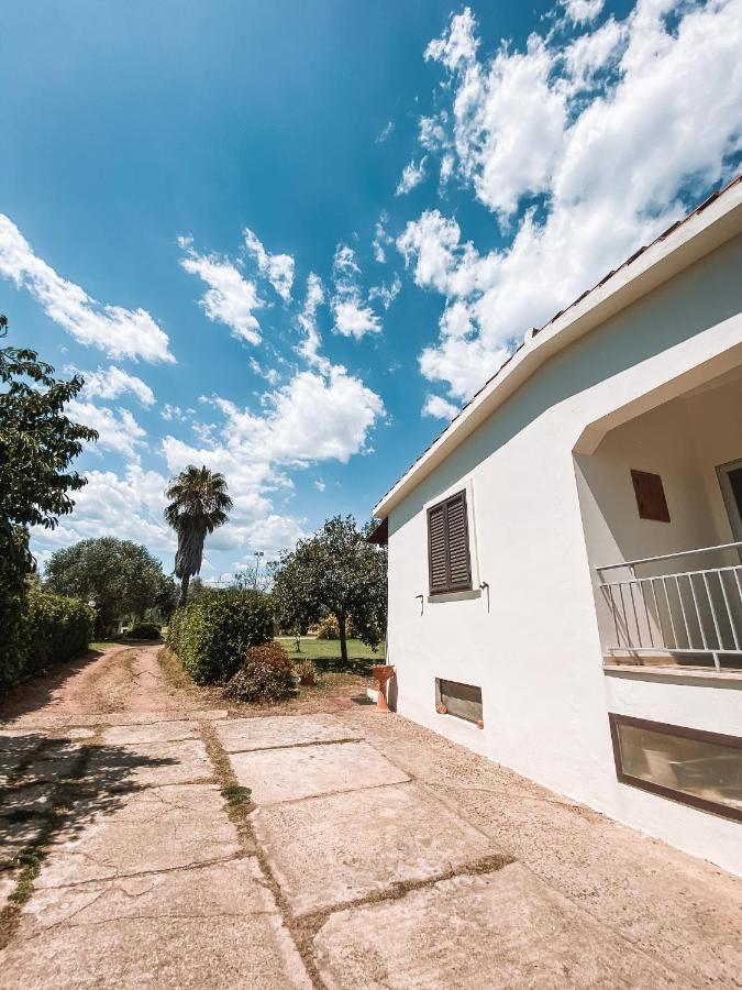Villa Gladyr Lotzorai Exterior foto